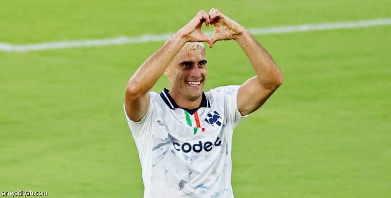 برباعية.. مونتيري يطير إلى دور الـ16