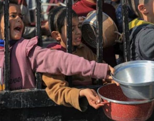 الأمم المتحدة: الفلسطينيون يموتون جوعا أو بطلقات جيش الاحتلال