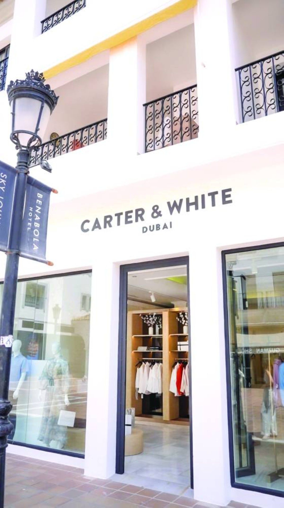 «كارتر آند وايت» الإماراتية تفتتح متجرها العالمي في إسبانيا