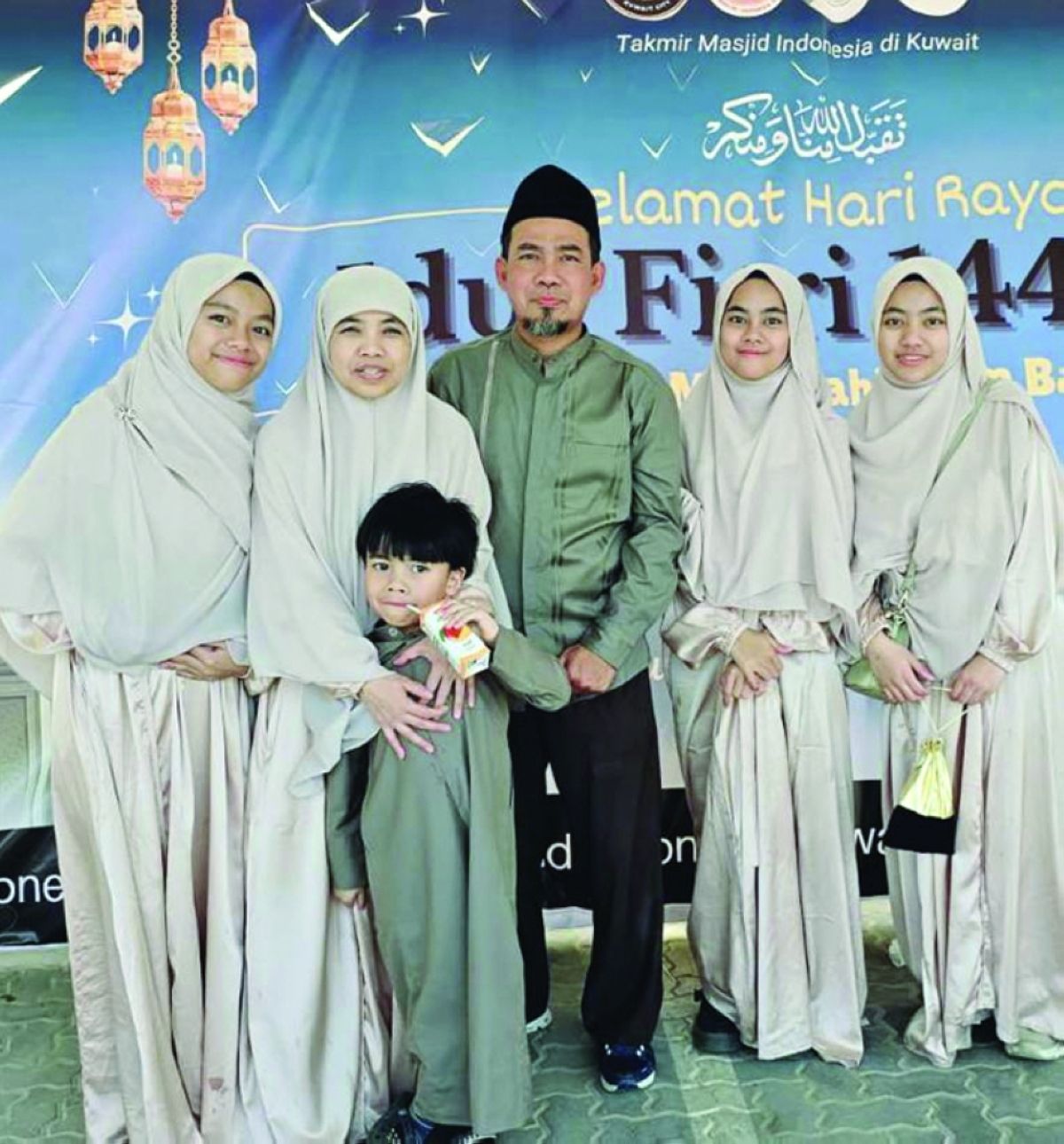 «الراي» تشارك متفوقي الثانوية فرحتهم