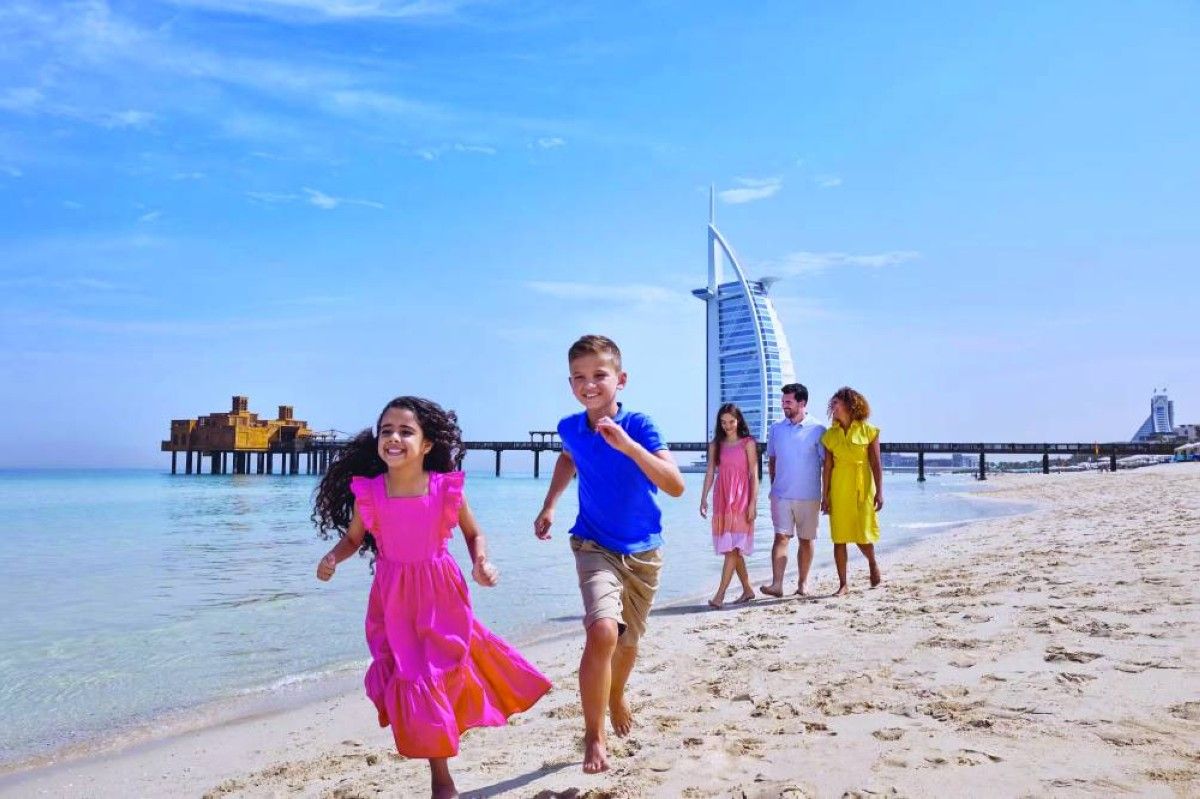 الإمارات تعزز مكانتها الريادية على خريطة السياحة العالمية