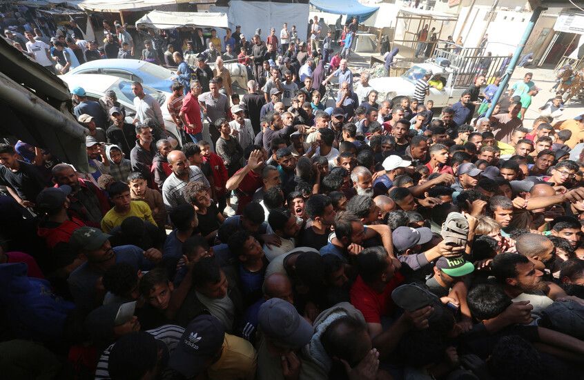 برنامج الغذاء العالمي: عملية توزيع الدقيق لا تزال متوقفة في غزة