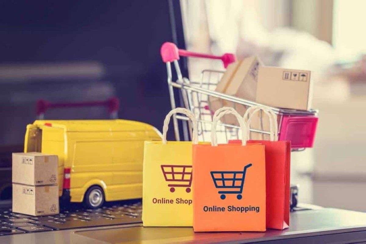 الإمارات ترسّخ مكانتها مركزاً إقليمياً في التجارة العكسية