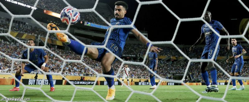 ليوناردو.. بونو ولاجامي يضعون بصمة التأهل