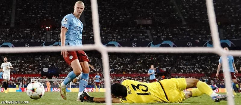 السيتي.. 4 لاعبين زاروا مرمى بونو