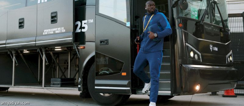 الحربي وكنو يغيران الهلال