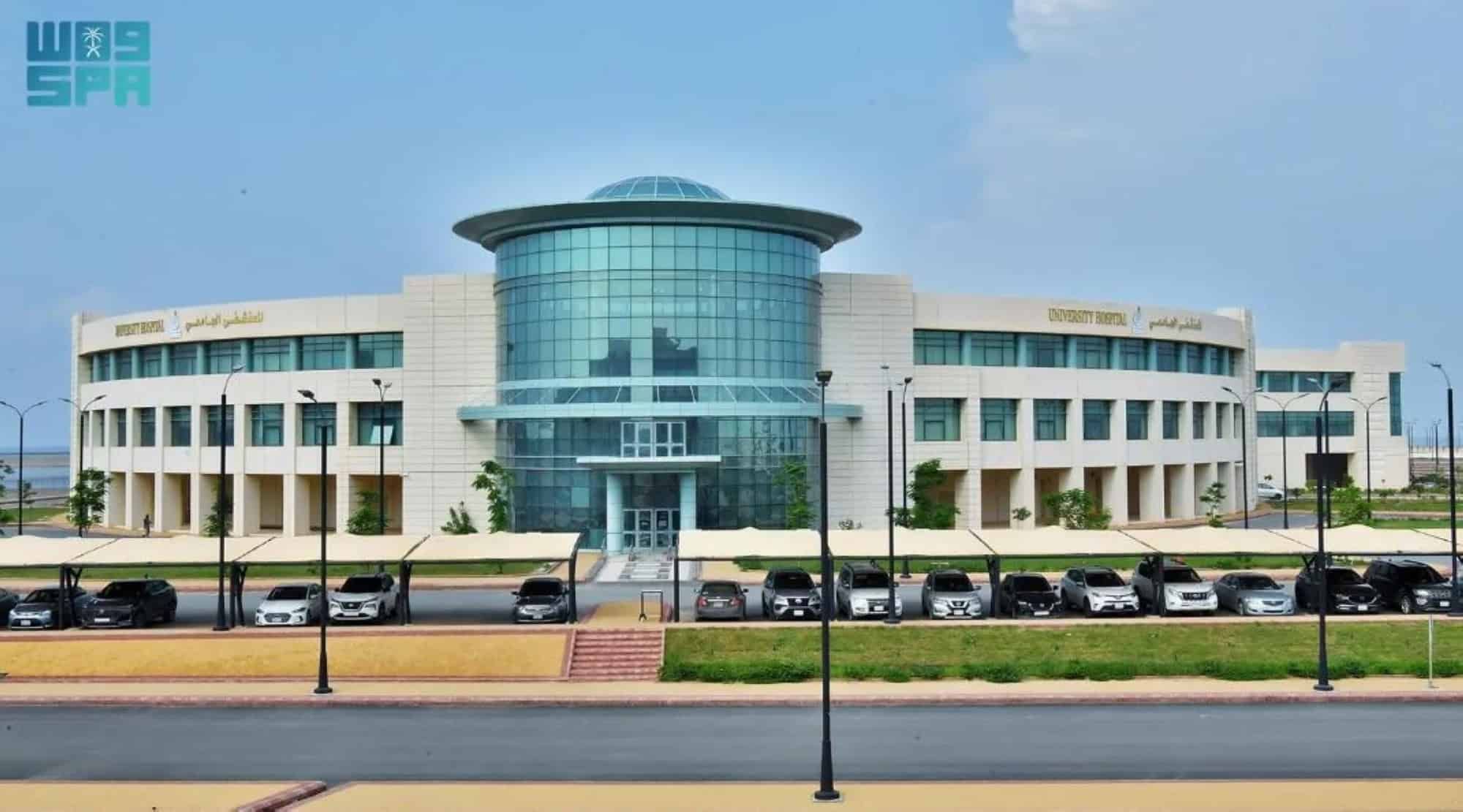 جامعة جازان تطلق برامج تدريبية تقنية متخصصة لتعزيز الكفاءات البشرية