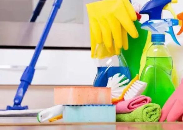 افضل شركة تنظيف بالساعة في الإمارات 2025