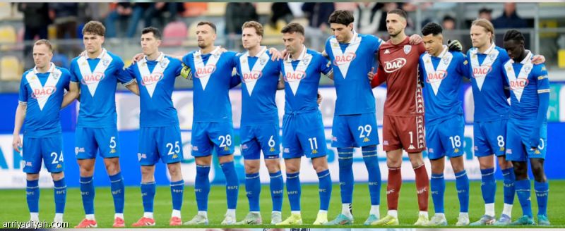 الإفلاس يلغي ترخيص فريق باجيو وجوارديولا