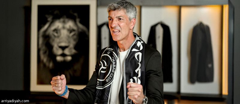 ألجواسيل.. ثالث إسباني يقود الشباب