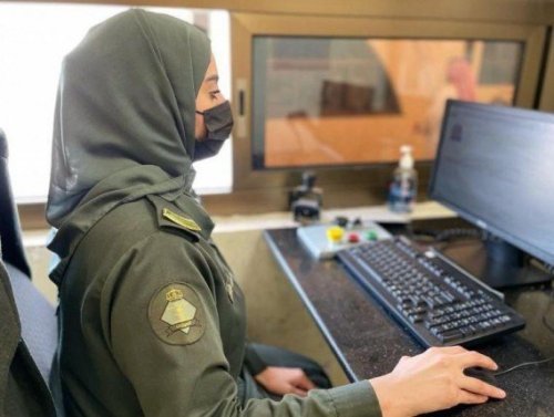 ابتدءاً من 1447.. السعودية تشدد العقوبات والغرامات على تأشيرات الزيارة العائلية