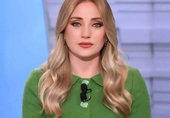 شاهدوا ماذا فعلت أجمل مذيعة عربية عندما اعتقدت انها ليست على الهواء!