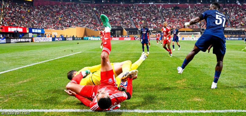 إصابة موسيالا.. كسر في الشظية