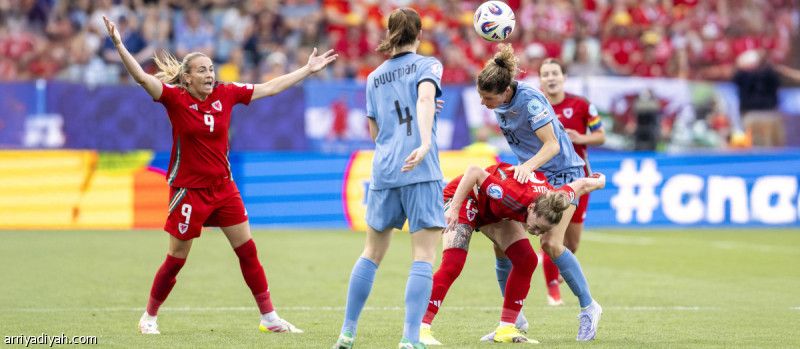 أمم أوروبا سيدات.. هولندا تقسو على ويلز بثلاثية