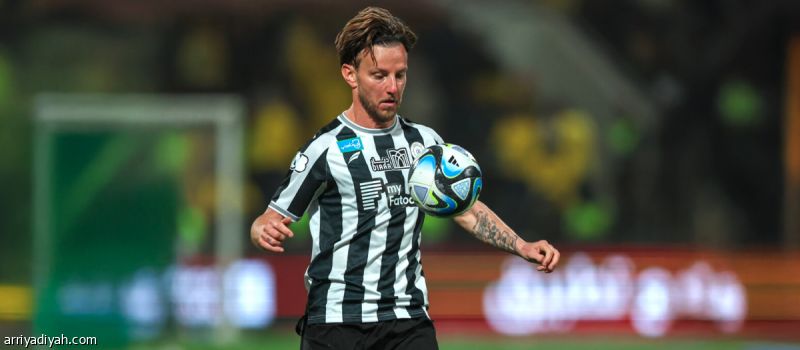 راكيتيتش يُعلن الاعتزال