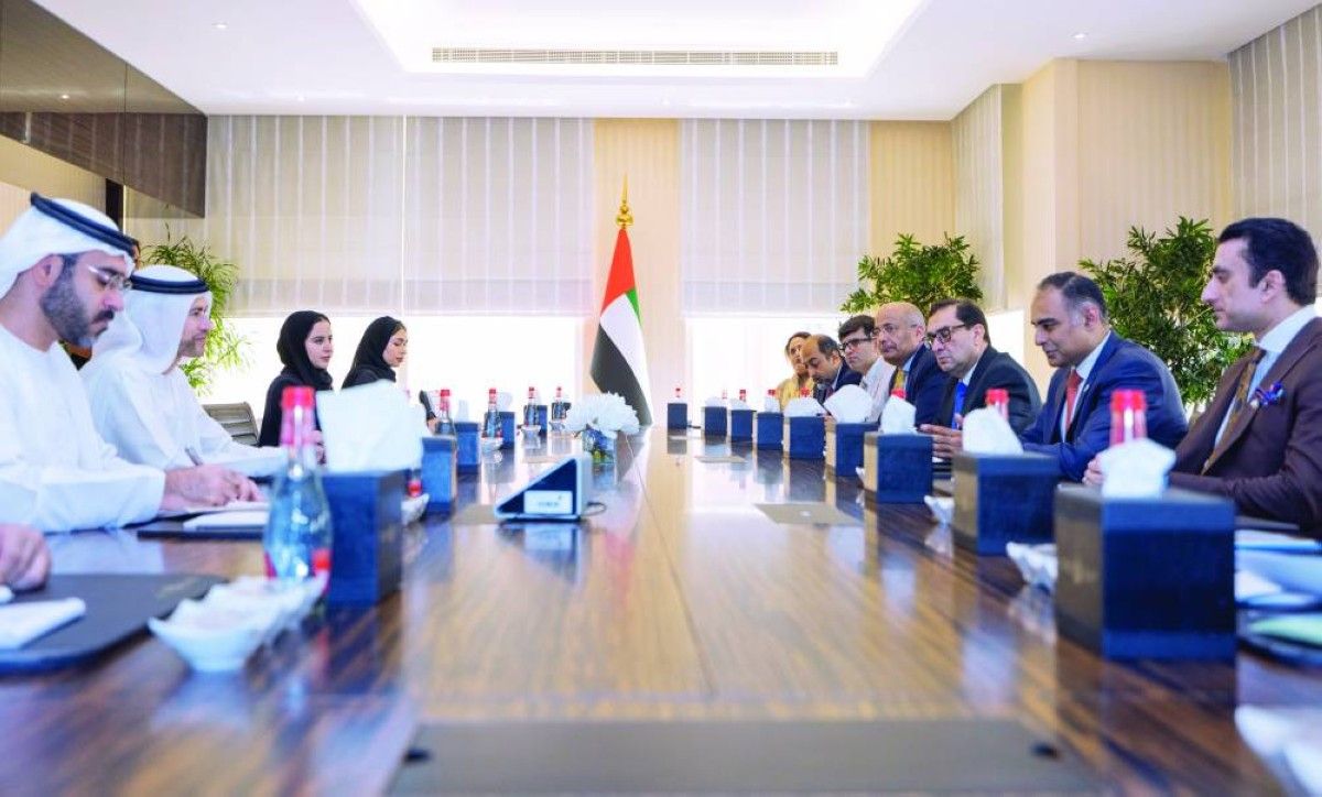 تعزيز التعاون المالي بين الإمارات وباكستان