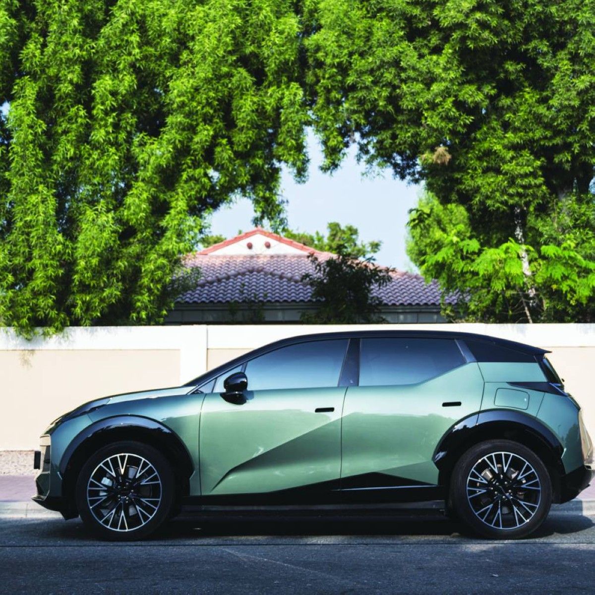 «زيكر إكس» الكهربائية الرياضية متعددة الاستخدامات في سوق الإمارات