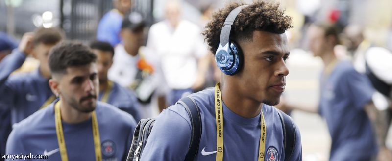 باريس يعتمد على بيرالدو ويعيد ديمبيلي