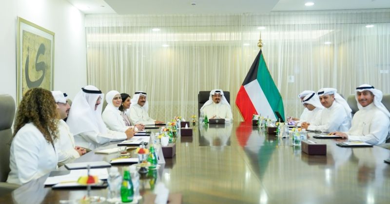 رئيس الوزراء: تقديم الدعم والإشراف يومياً لتنفيذ المشاريع التنموية الكبرى