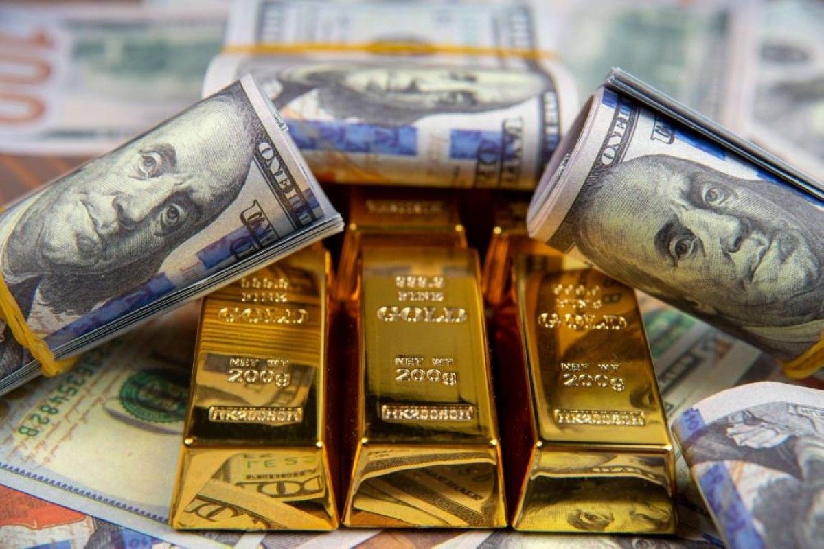 الذهب يرتفع وسط تراجع الدولار وتصاعد حدة الحرب التجارية