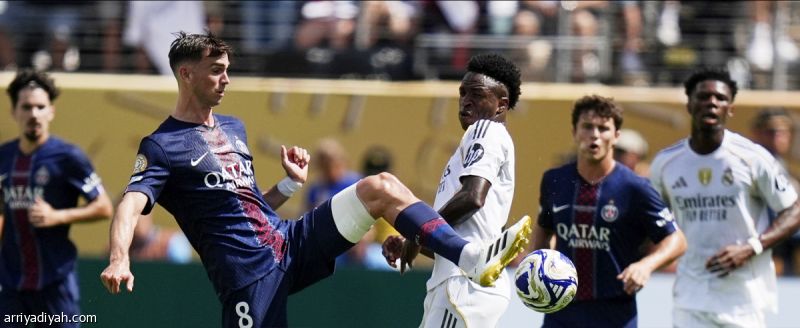 في موسم الـ 356 يوما.. رحلة الألقاب تهدّد لاعبي باريس