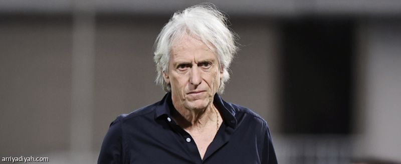 من الجار إلى الجار.. جيسوس يشعل الحرب مجددا