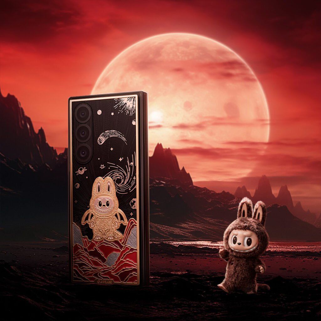 “Caviar” تطلق أفخم مجموعة لهواتف سامسونج القابلة للطي