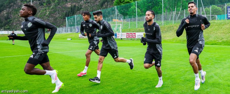 إسبانيا وهولندا وجهتا إعداد الموسم الجديد