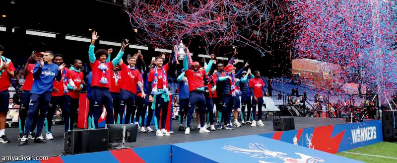 بسبب تضارب المصالح.. «يويفا» يحول بالاس إلى دوري المؤتمر