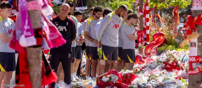 بعد العودة إلى التدريبات.. سلوت: اقتدوا بجوتا