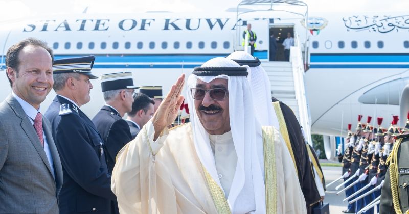 سمو الأمير يصل إلى فرنسا في زيارة رسمية