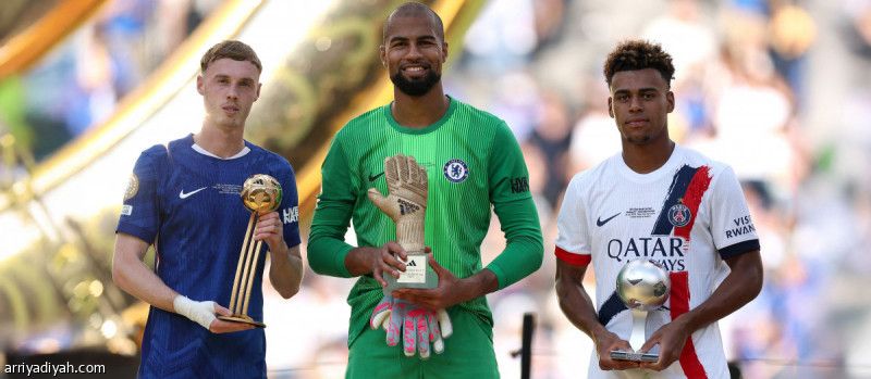 بالمر الأفضل.. وسانشيز ودوي يحصدان جائزتين