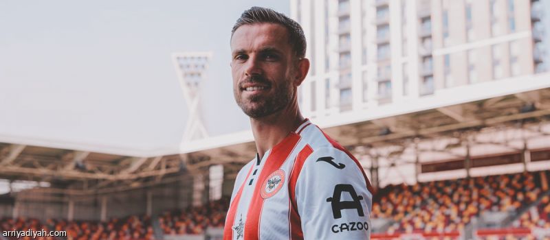 برنتفورد يوقع مع قائد الاتفاق