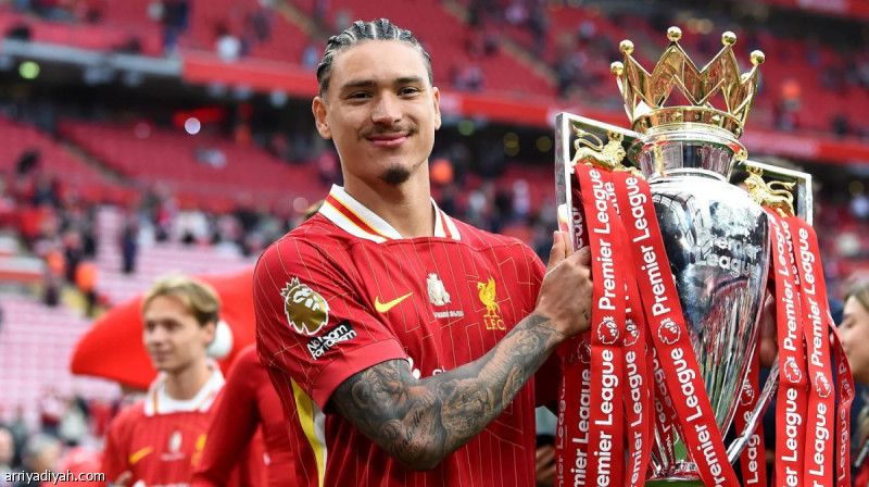 الهلال يستفسر من ليفربول..إنزاجي يطلب نونيز