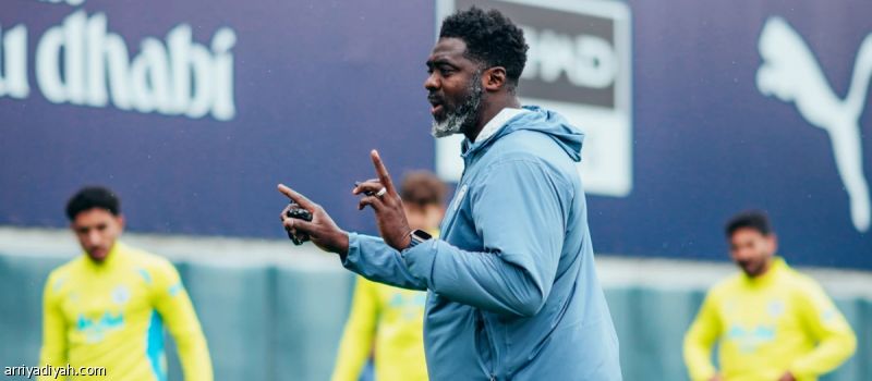 سيتي يعيّن توريه في الجهاز التدريبي