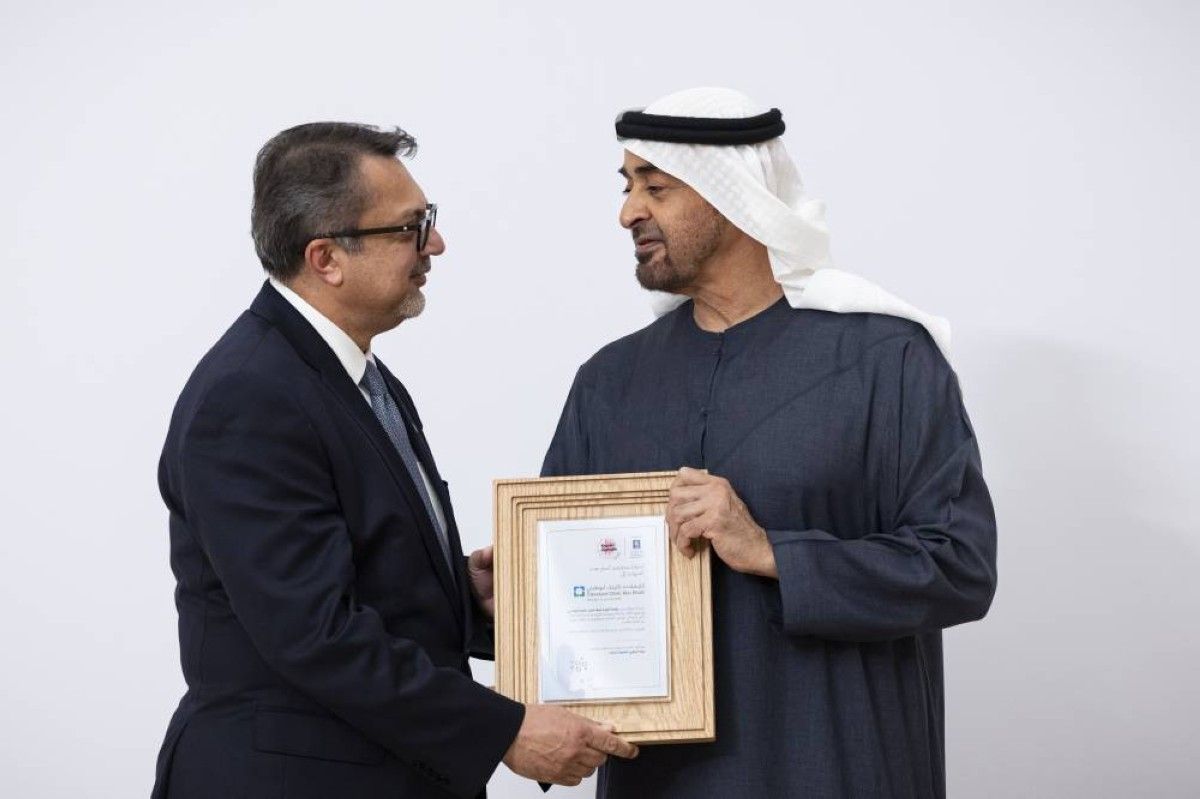 رئيس الدولة يكرم المؤسسات الحاصلة على"علامة الجودة لبيئة عمل داعمة للوالدين"