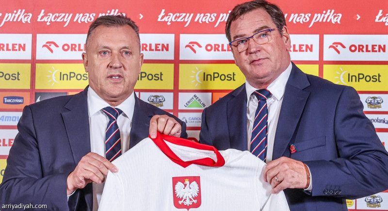 أوربان: إعادة ليفاندوفسكي مهمتي الأولى