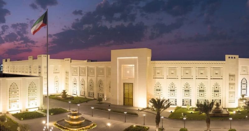 الكويت تعرب عن تضامنها مع العراق جراء الحريق الذي اندلع في سوق تجارية