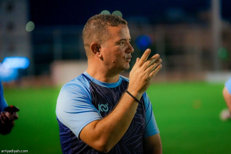 الفتح يحافظ على بالطيب