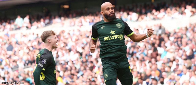 يونايتد يتفق مع برينتفورد على مبويمو