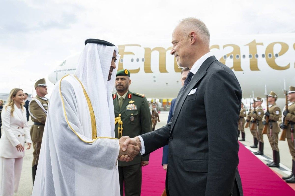 رئيس الدولة: نهج الإمارات راسخ في مد جسور التعاون مع دول العالم ومواصلة بناء شراكات تنموية مثمرة