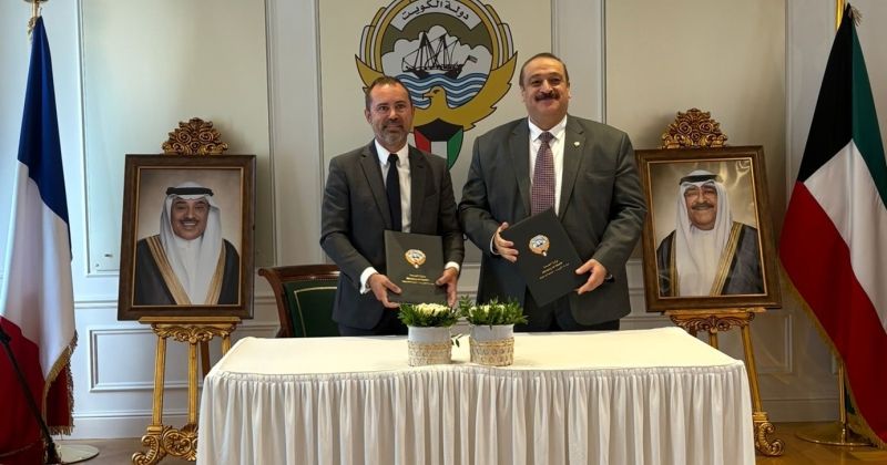 وزير الصحة يوقع مذكرات تفاهم مع 5 مؤسسات طبية فرنسية كبيرة