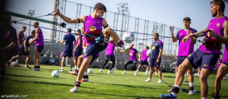 برشلونة يؤجل العودة إلى «كامب نو»