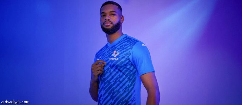 رابع المحليين.. نيوم يدعم هجومه بالخيبري