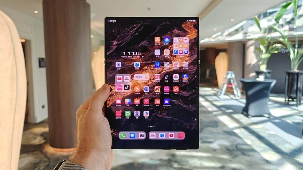 تسريبات: Galaxy Z Fold 8 قد يقضي على أكثر عيوب الهواتف القابلة للطي إزعاجًا