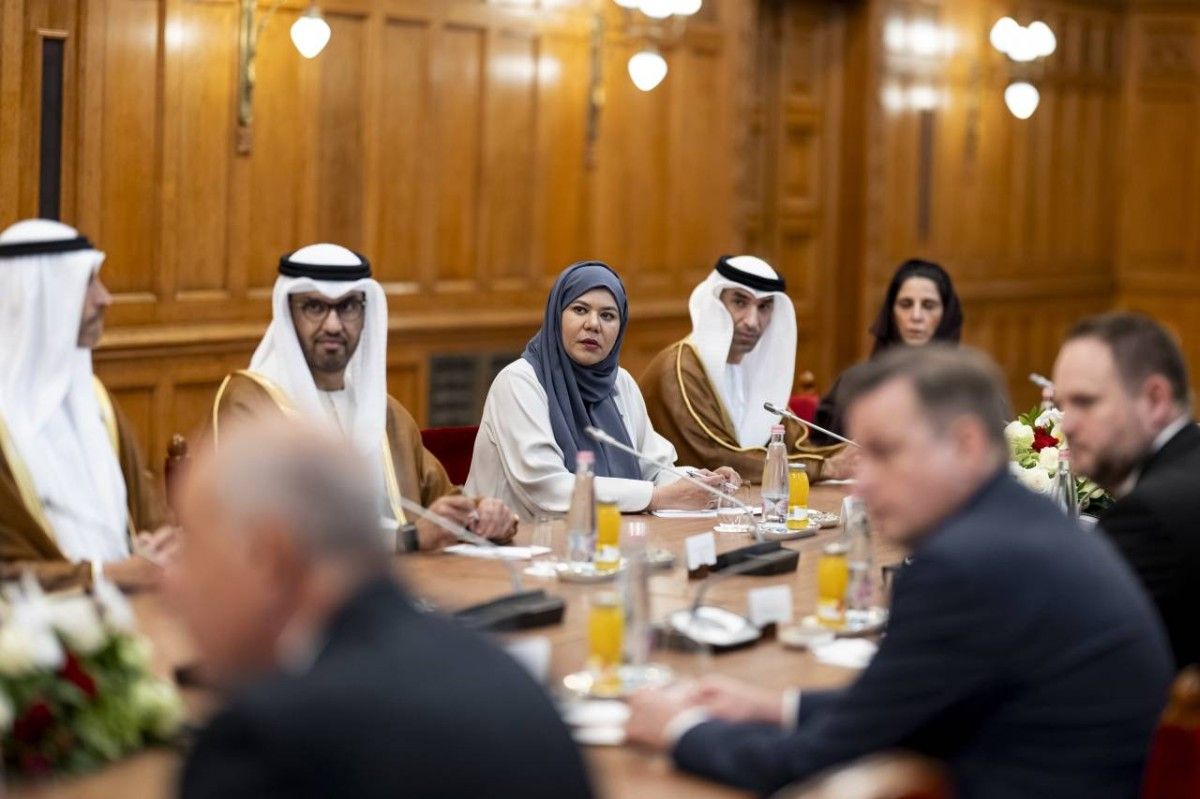 رئيس الدولة: الإمارات حريصة على مواصلة بناء جسور التعاون التنموي مع المجر