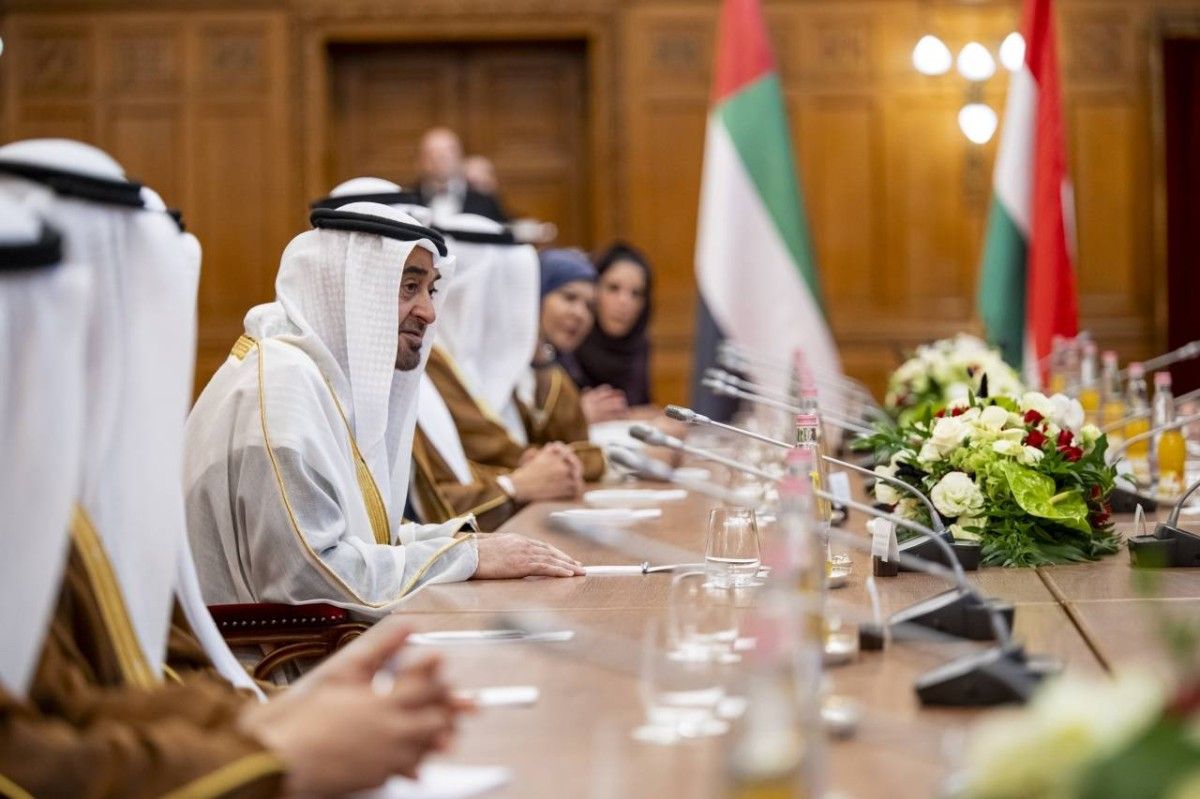 رئيس الدولة: الإمارات حريصة على مواصلة بناء جسور التعاون التنموي مع المجر