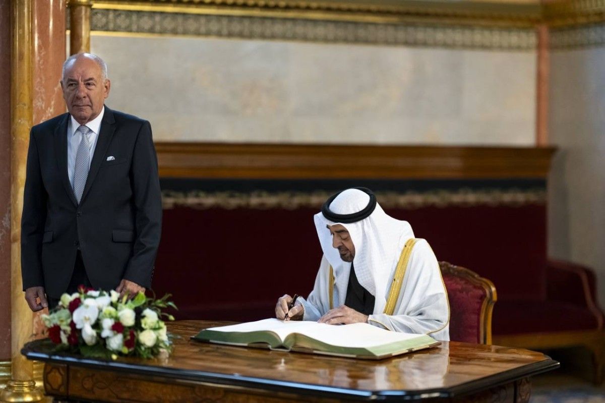 رئيس الدولة: الإمارات حريصة على مواصلة بناء جسور التعاون التنموي مع المجر