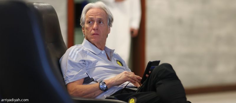 النصر يطير إلى النمسا.. والعروض أمام المبعدين