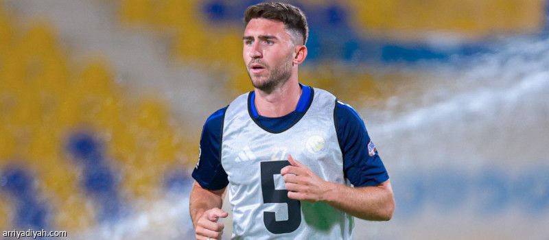 «SER»: أتلتيك بلباو يفاوض النصر على لابورت